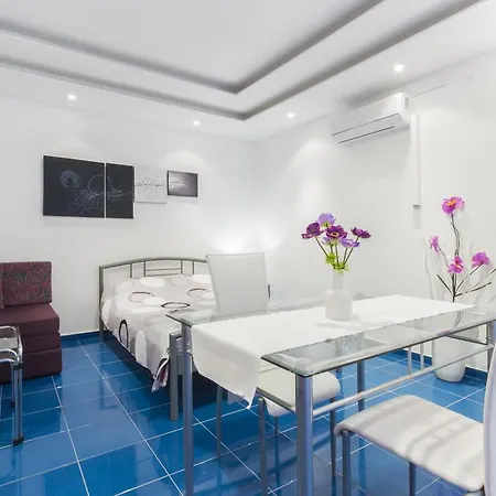 Apartments Gordana Primosten Exterior photo