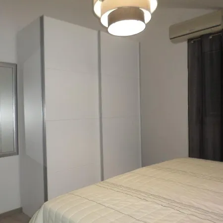 Apartments Gordana Primosten Exterior photo