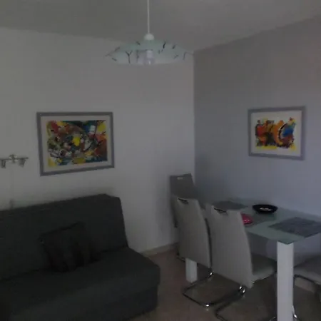 Apartments Gordana Primosten Exterior photo